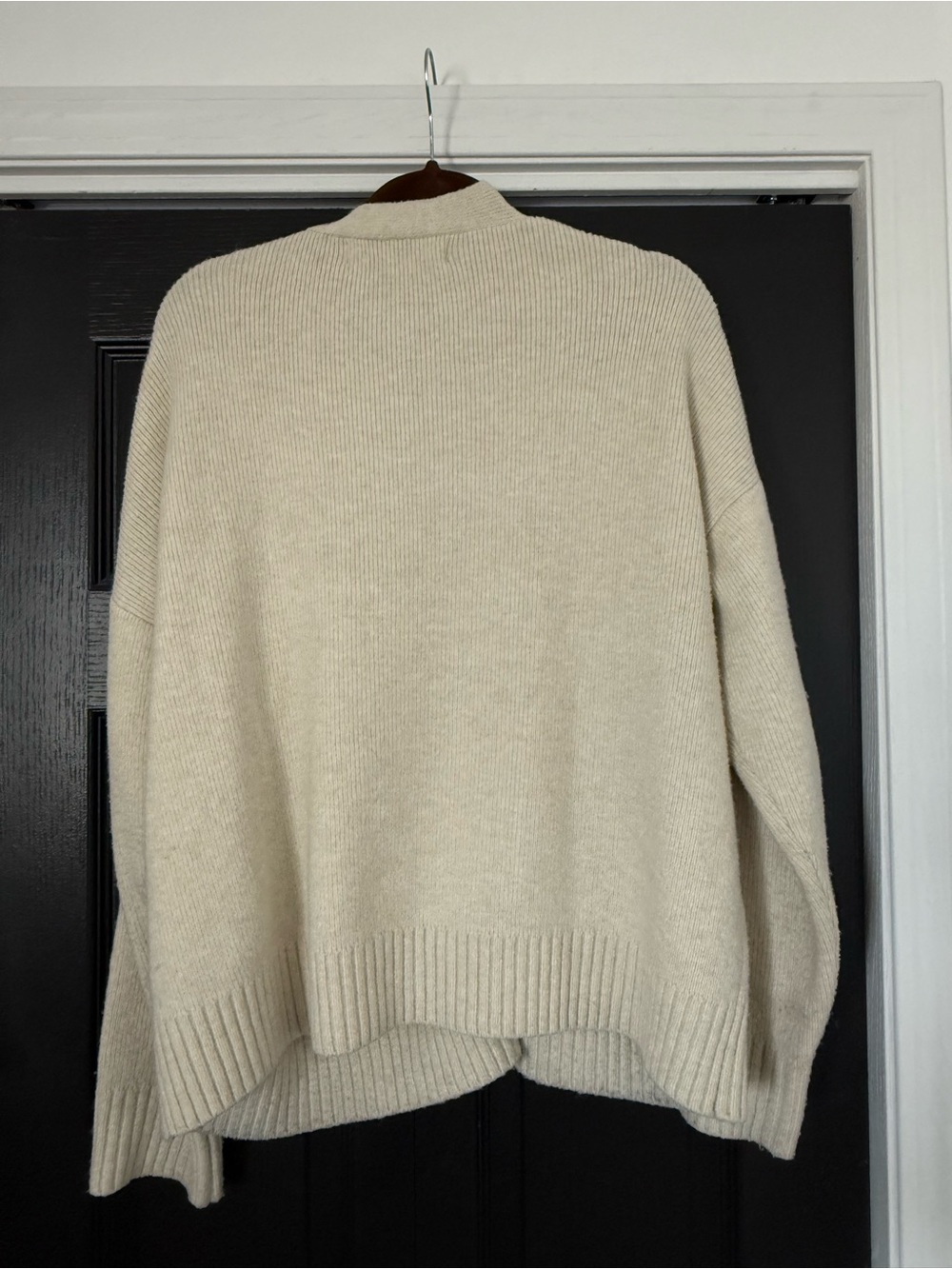 Cardigan - Picture 4 of 4